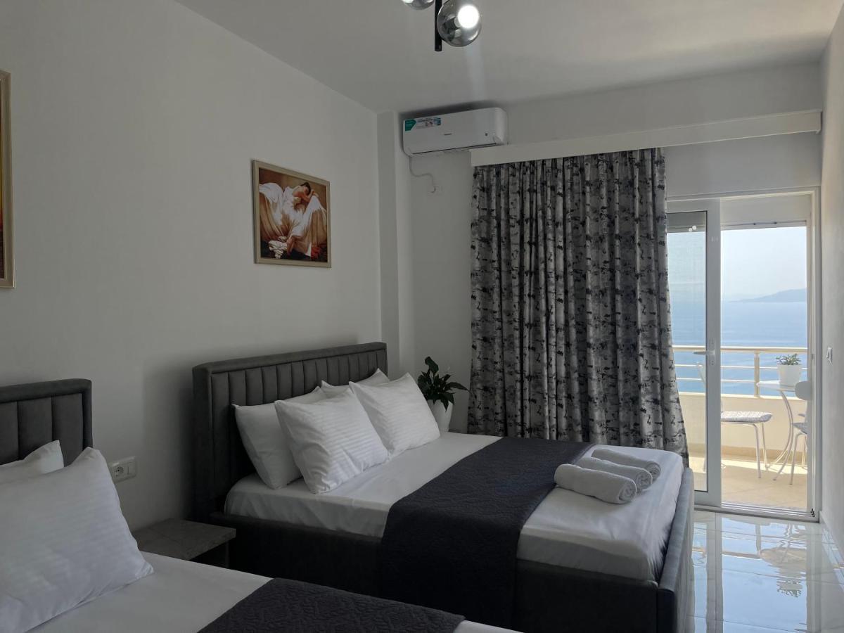 Villa Marsal Sarande Bagian luar foto