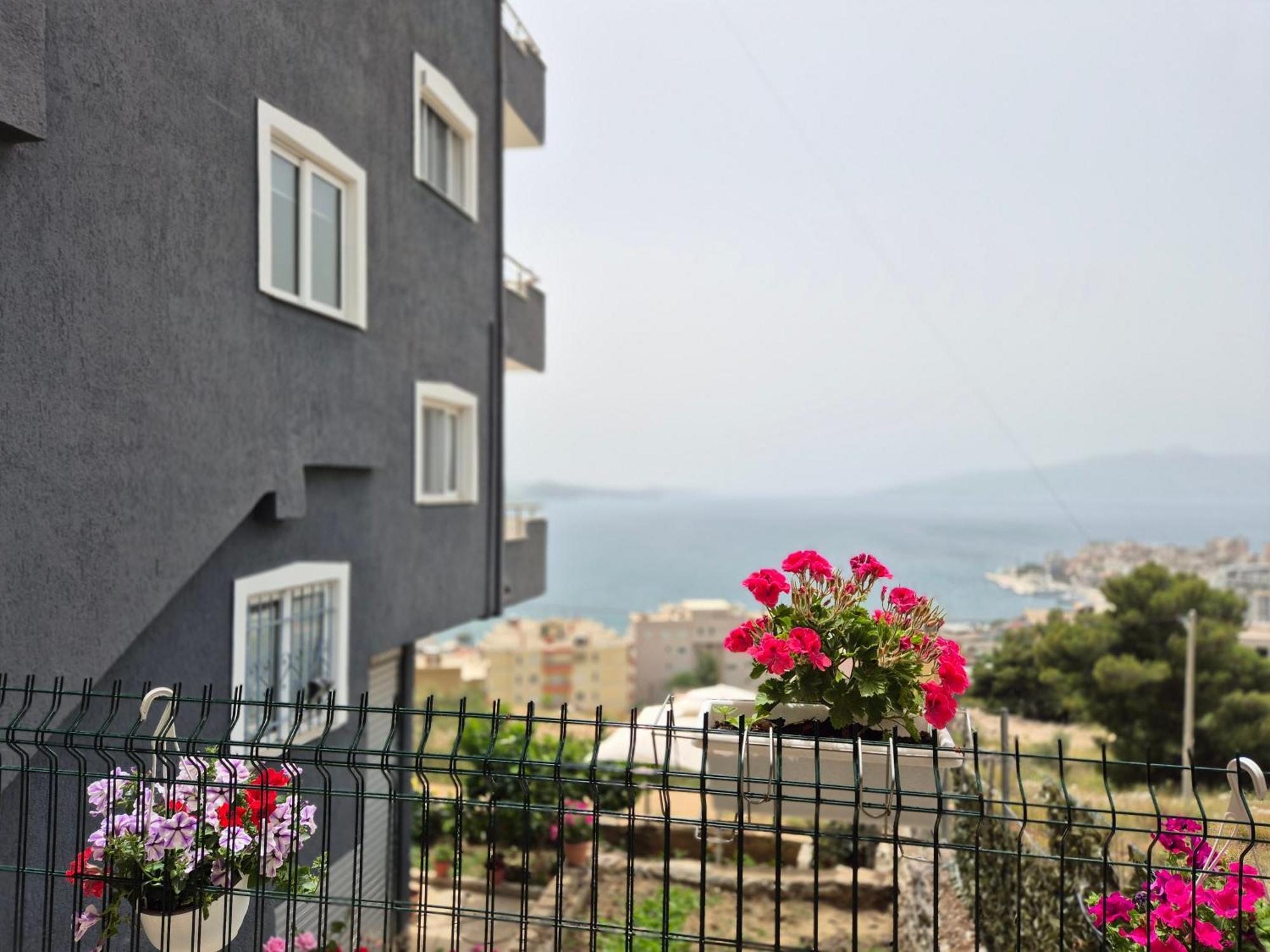 Villa Marsal Sarande Bagian luar foto