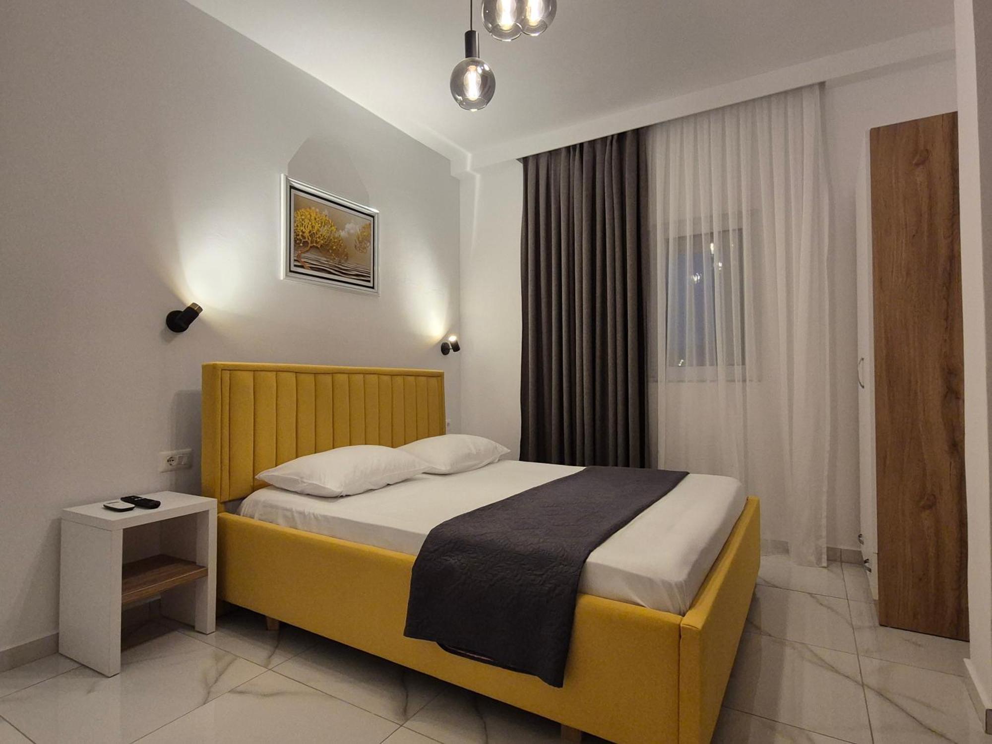 Villa Marsal Sarande Bagian luar foto