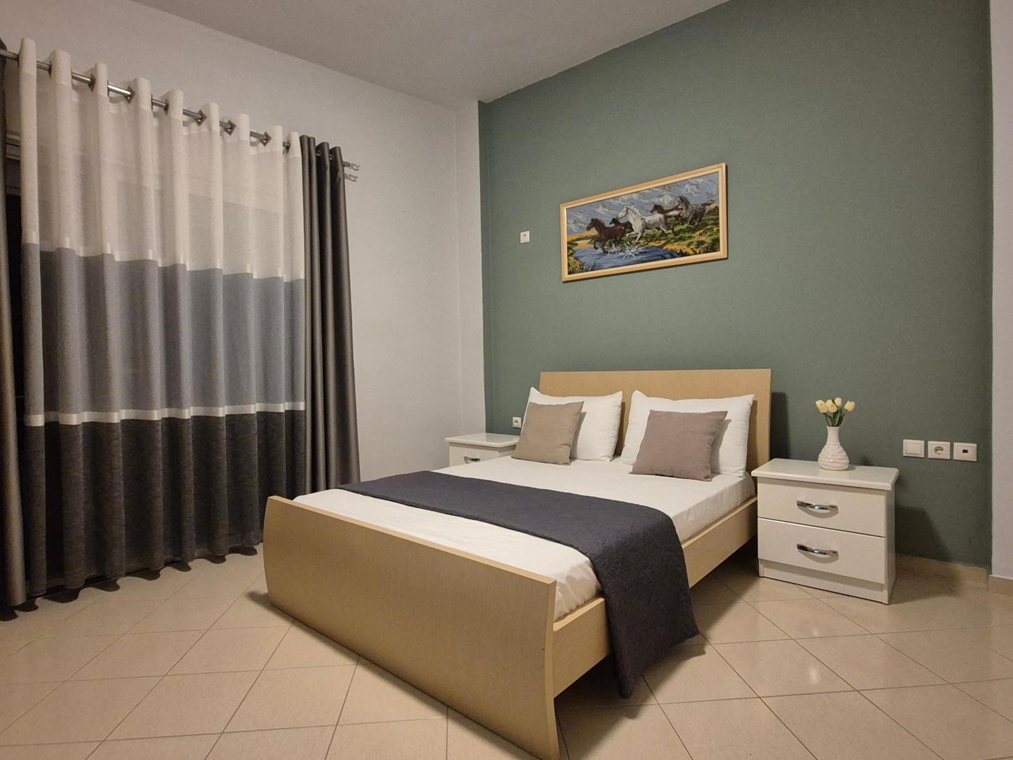 Villa Marsal Sarande Bagian luar foto