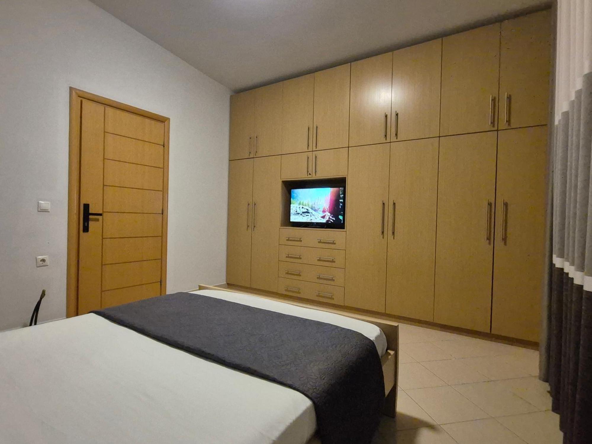 Villa Marsal Sarande Bagian luar foto