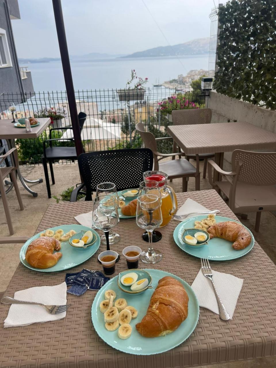 Villa Marsal Sarande Bagian luar foto
