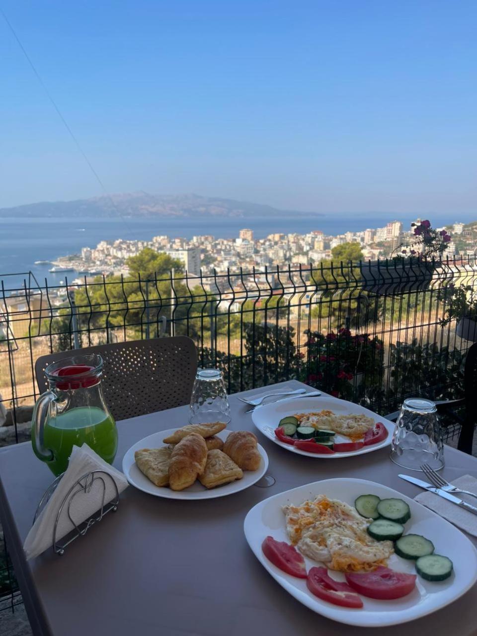 Villa Marsal Sarande Bagian luar foto